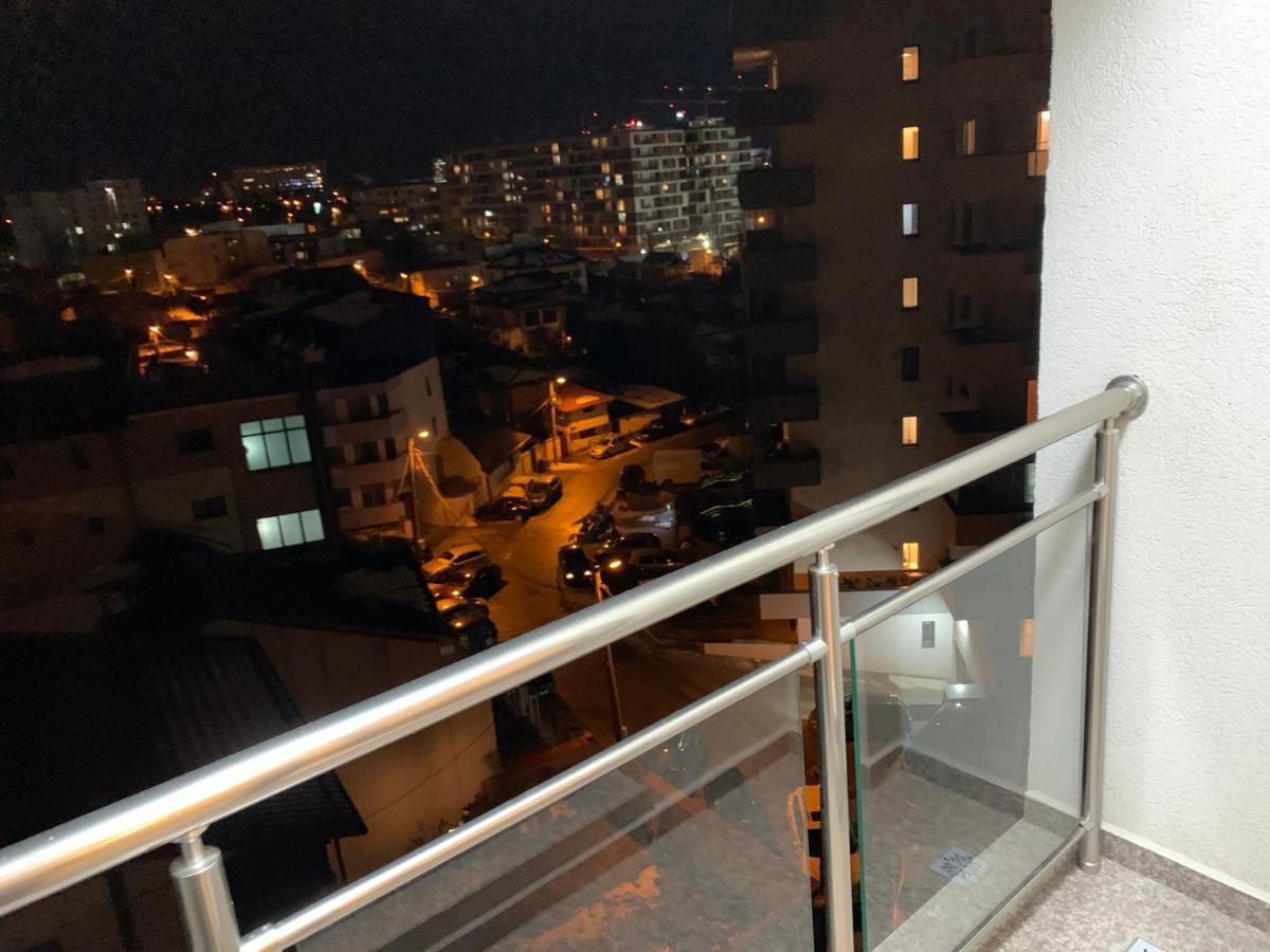 Ray Luxury Apartment Close To Presidential Palace 布加勒斯特 外观 照片